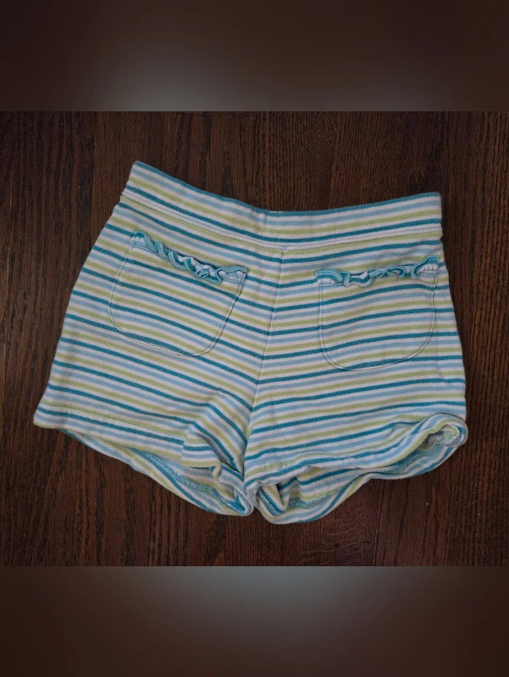 Gymboree Girls 4 Striped Knit Shorts